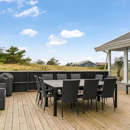 Holiday home Caya - 750m From The Sea By Interhome *