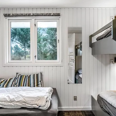 Caya - 750m From The Sea By Interhome * Lokken